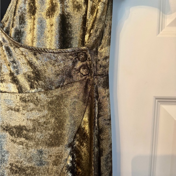 Chelsea28 Gold and Black High Low Dress - Picture 4 of 6